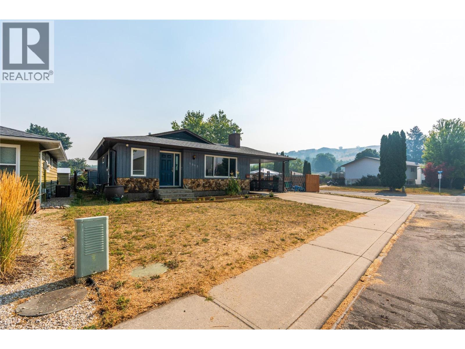 5503 South Vernon Court, Vernon, British Columbia  V1T 8N6 - Photo 24 - 10396138
