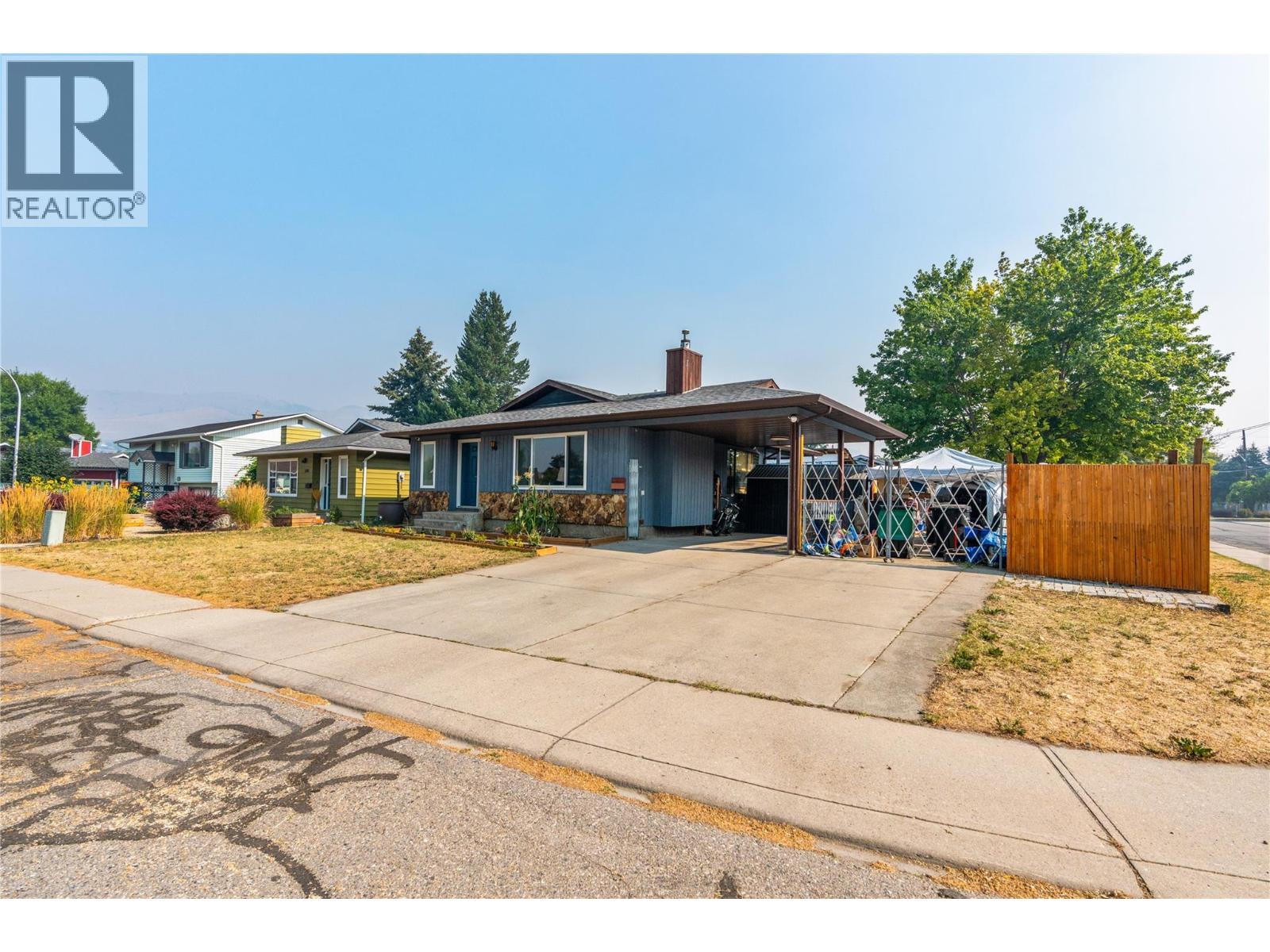 5503 South Vernon Court, Vernon, British Columbia  V1T 8N6 - Photo 26 - 10396138