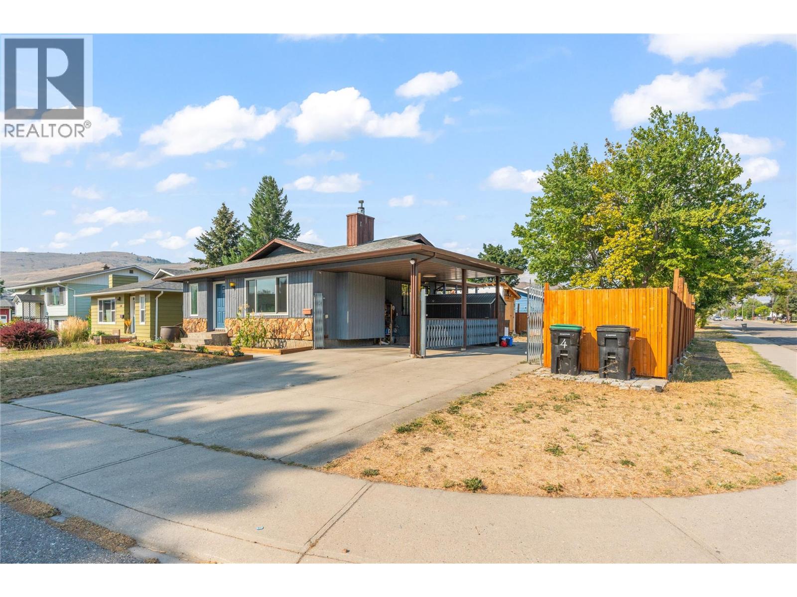 5503 South Vernon Court, Vernon, British Columbia  V1T 8N6 - Photo 35 - 10396138