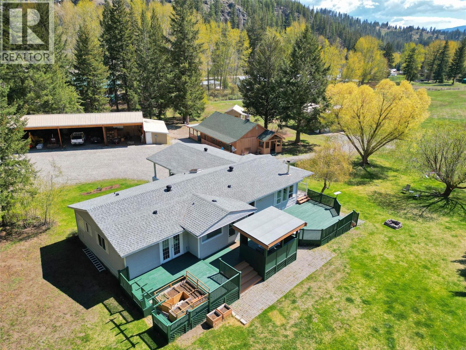 1094 Highway 5a, Princeton, British Columbia  V0X 1W0 - Photo 1 - 10396811
