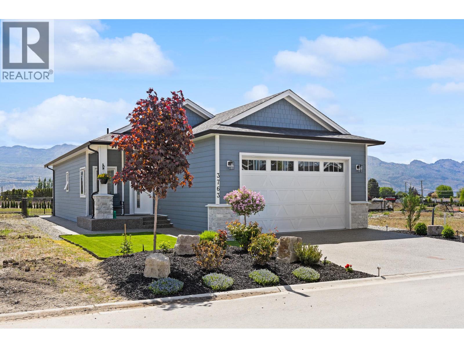3763 St. James Drive, West Kelowna, British Columbia  V4T 0G3 - Photo 1 - 10396816