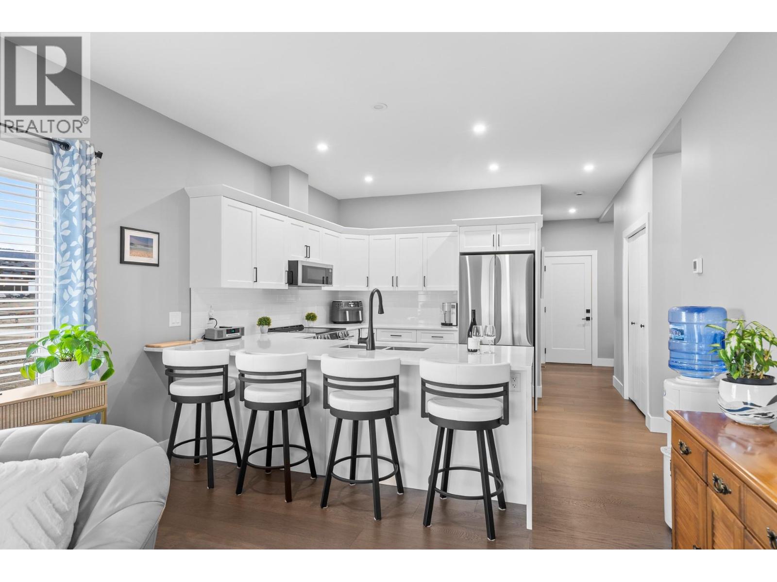 3763 St. James Drive, West Kelowna, British Columbia  V4T 0G3 - Photo 5 - 10396816