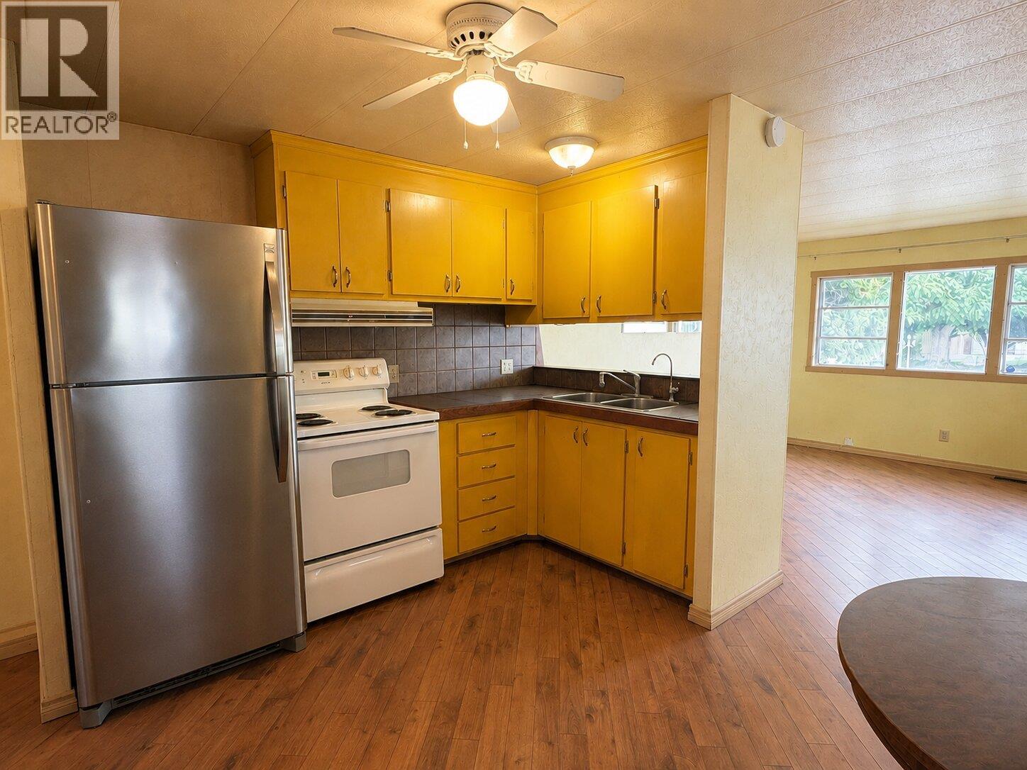 3245 Paris Street Unit# 96, Penticton, British Columbia  V2A 3T9 - Photo 9 - 10396755