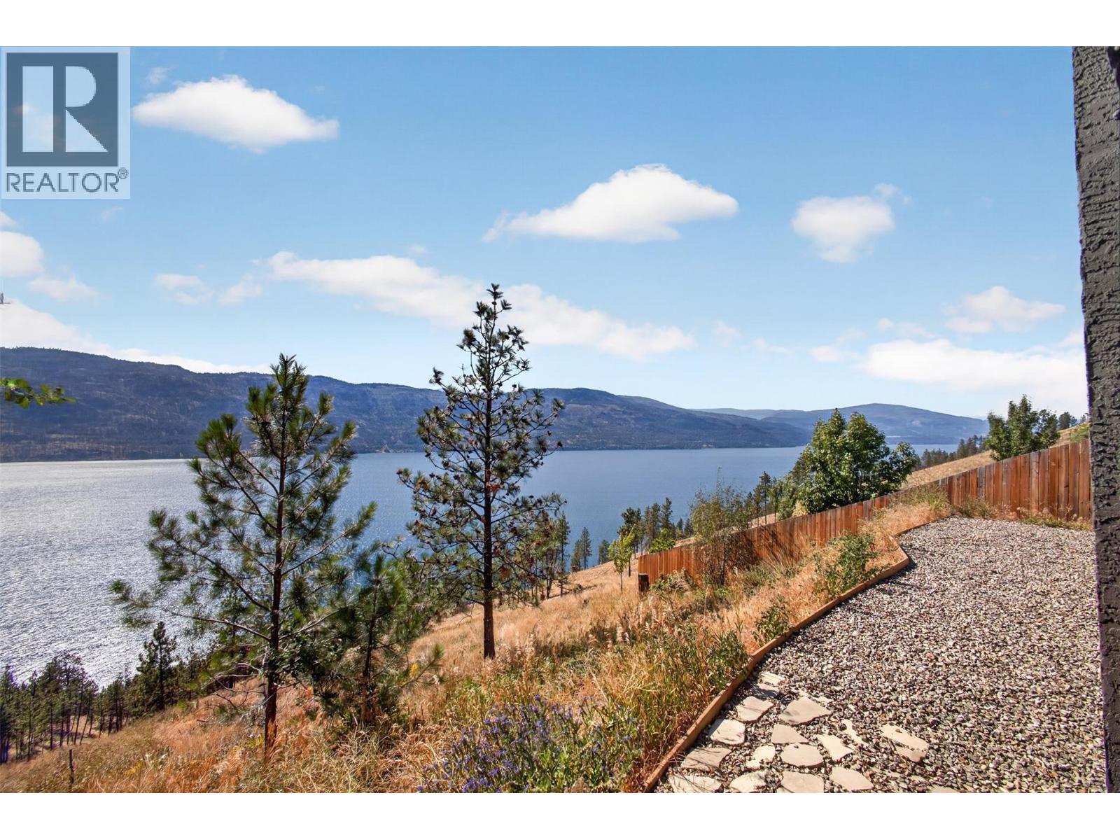 10326 Nighthawk Road, Lake Country, British Columbia  V4V 2K7 - Photo 10 - 10393311