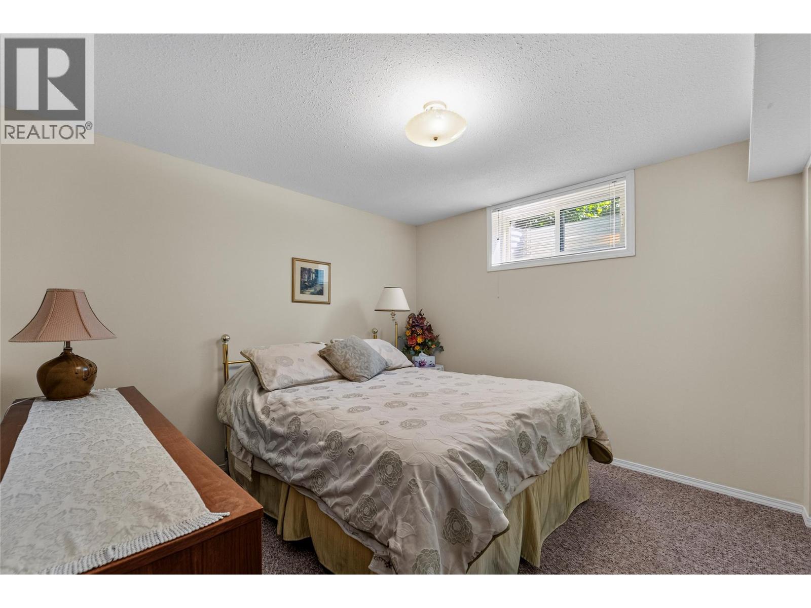 2049 Tremerton Drive, Kamloops, British Columbia  V2E 2L1 - Photo 39 - 10396730