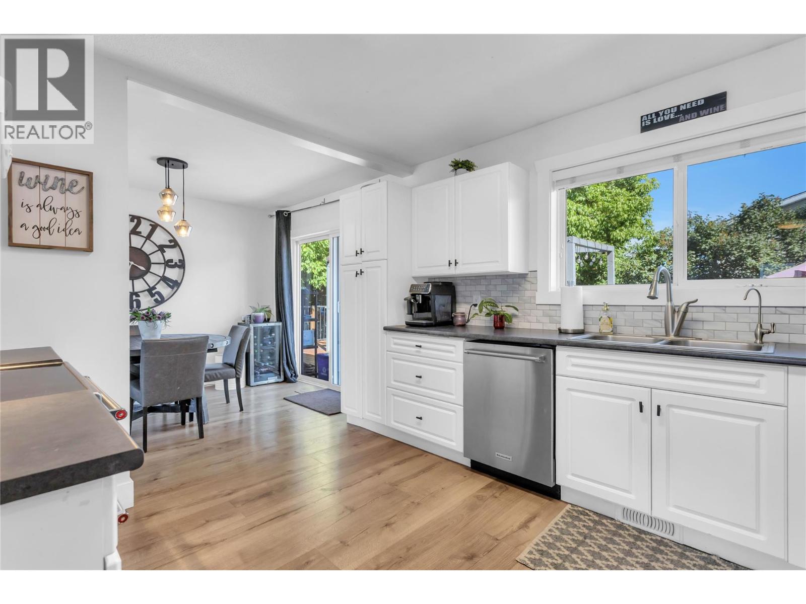 640 Myron Road, Kelowna, British Columbia  V1X 6V3 - Photo 25 - 10395184