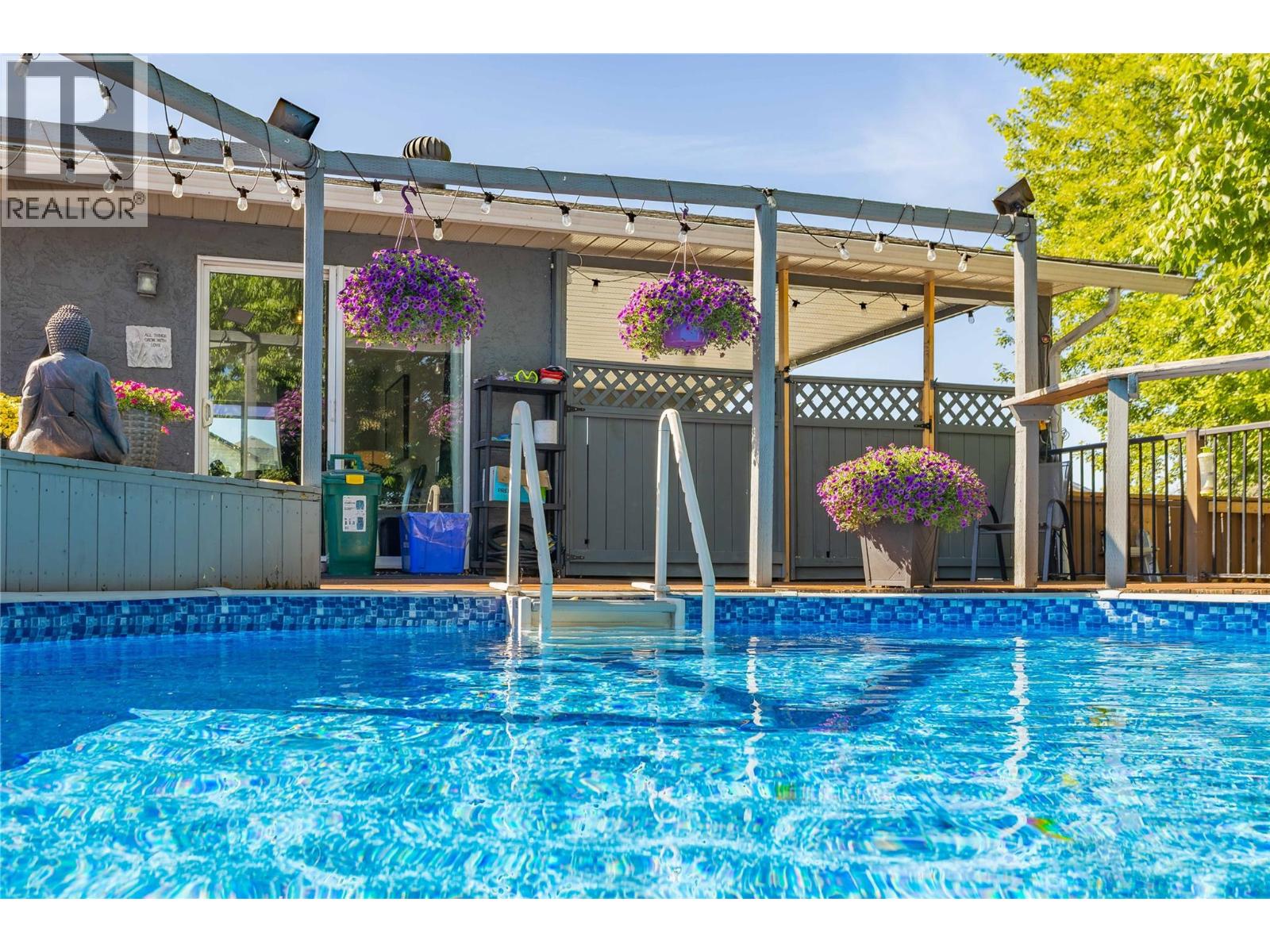 640 Myron Road, Kelowna, British Columbia  V1X 6V3 - Photo 54 - 10395184