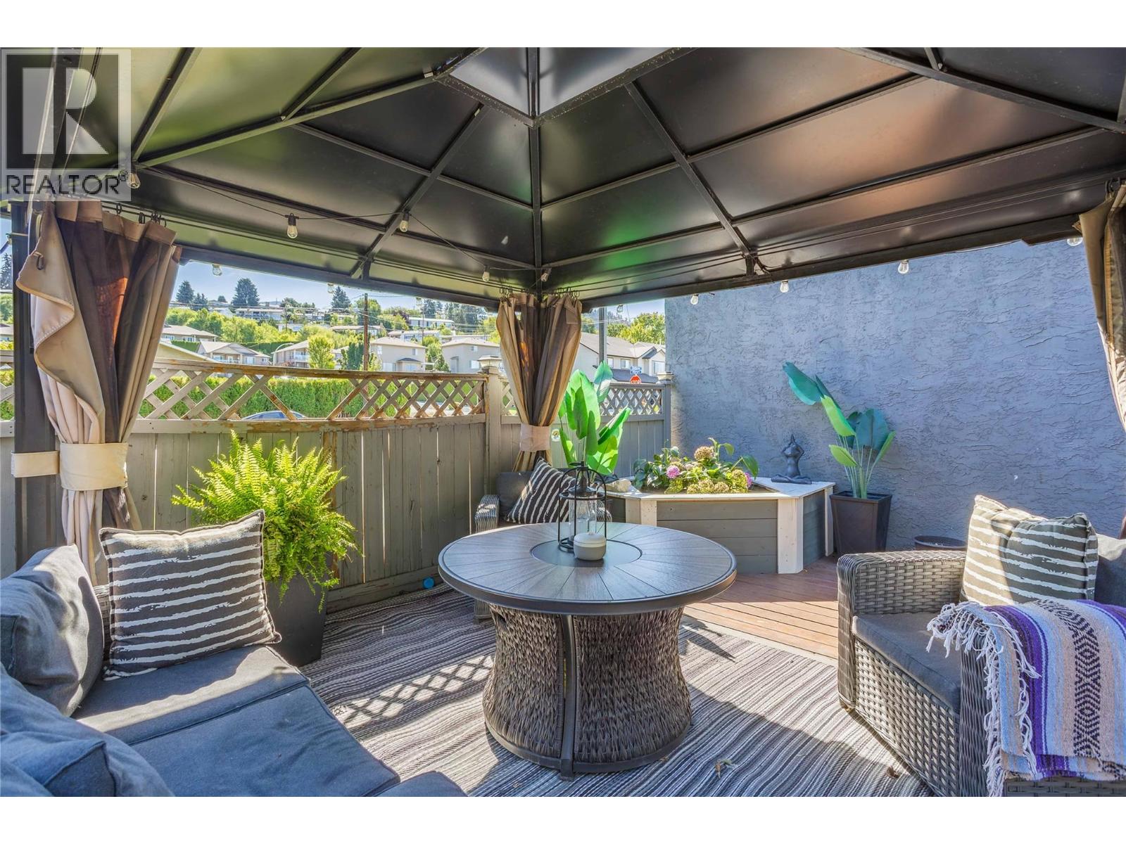 640 Myron Road, Kelowna, British Columbia  V1X 6V3 - Photo 58 - 10395184