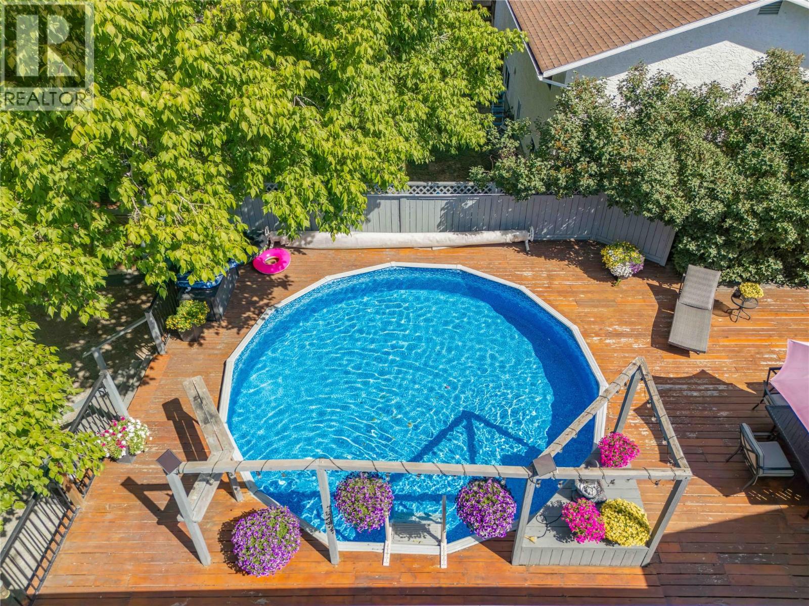 640 Myron Road, Kelowna, British Columbia  V1X 6V3 - Photo 6 - 10395184