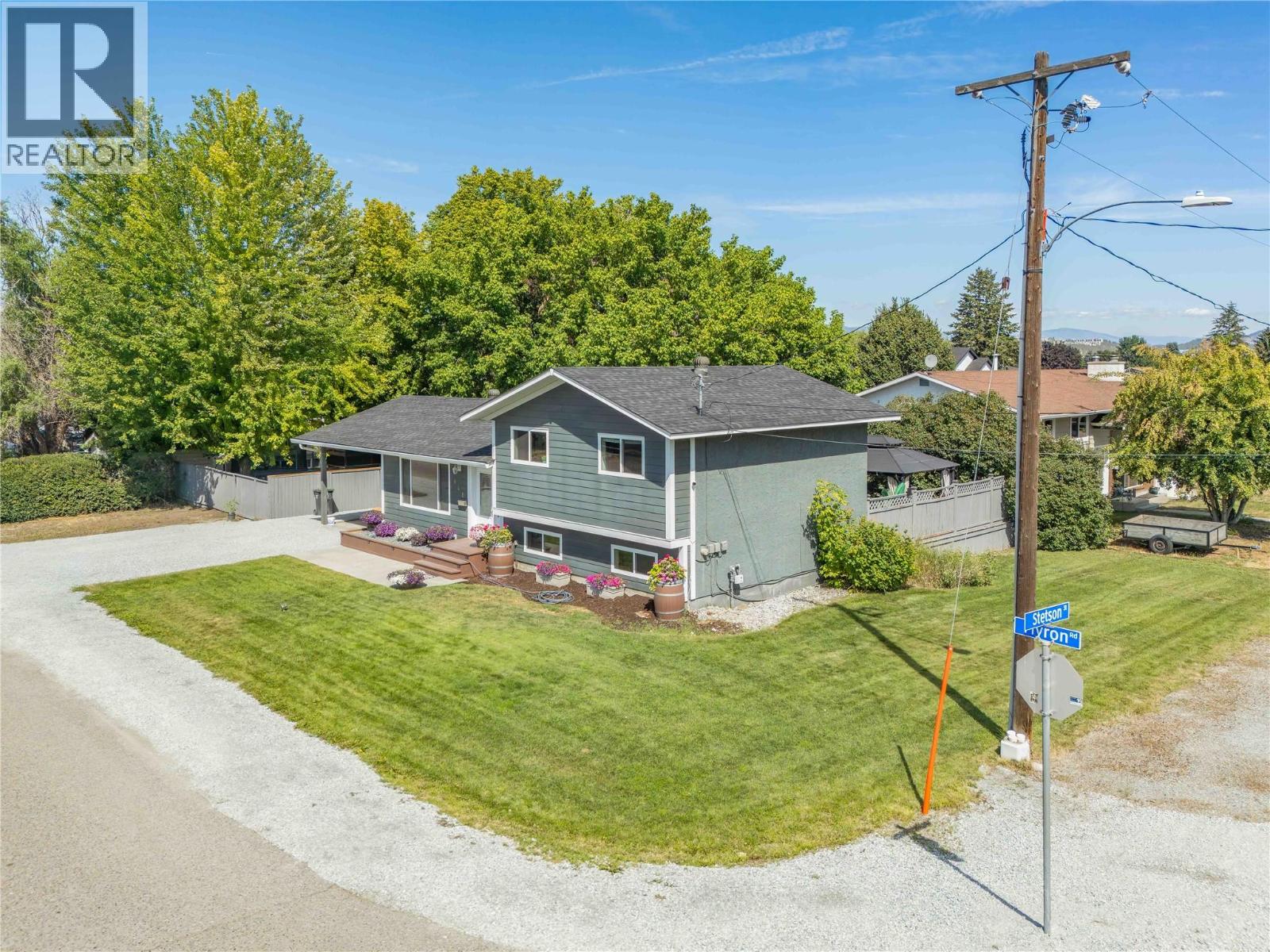 640 Myron Road, Kelowna, British Columbia  V1X 6V3 - Photo 64 - 10395184