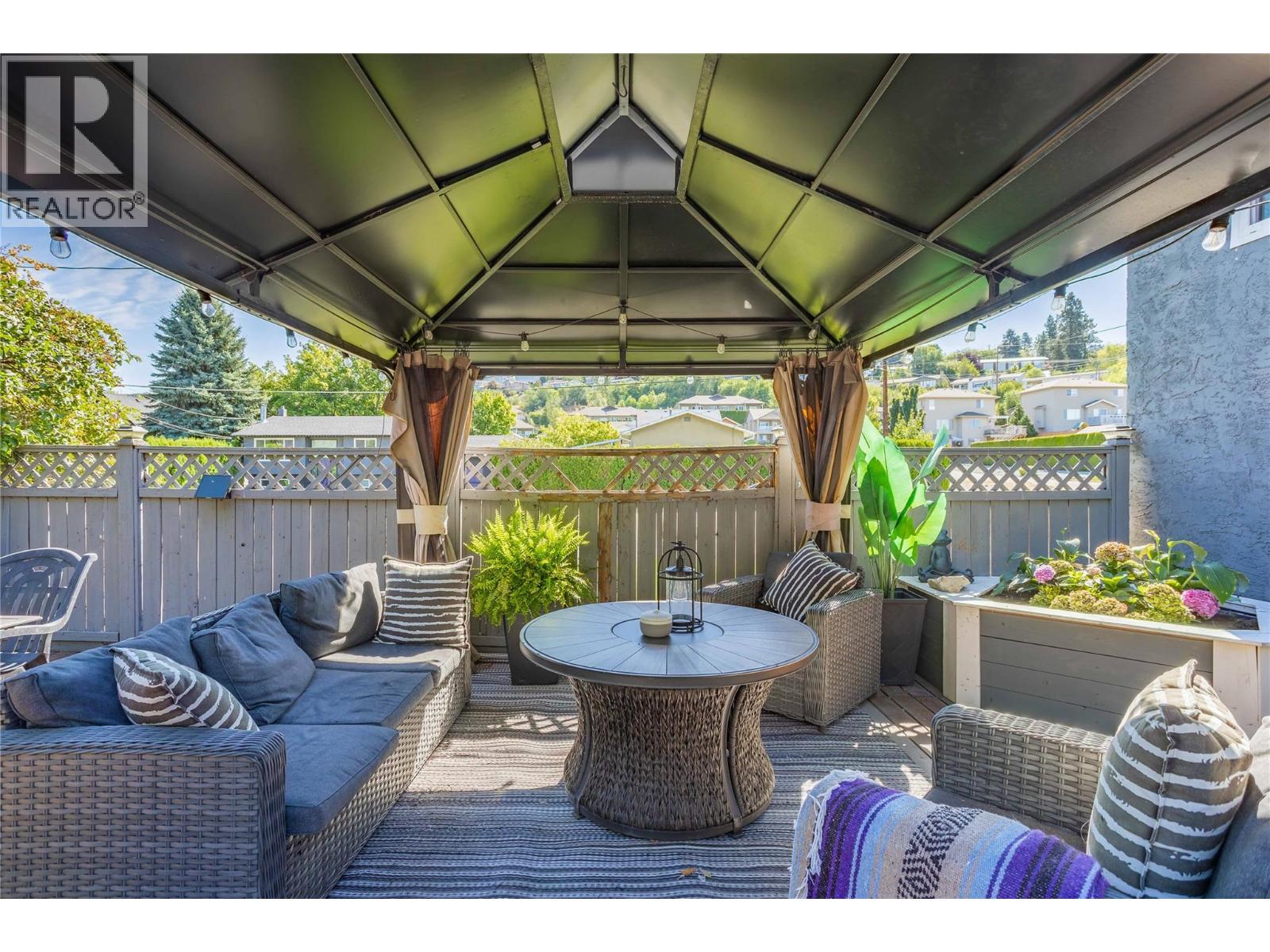 640 Myron Road, Kelowna, British Columbia  V1X 6V3 - Photo 9 - 10395184