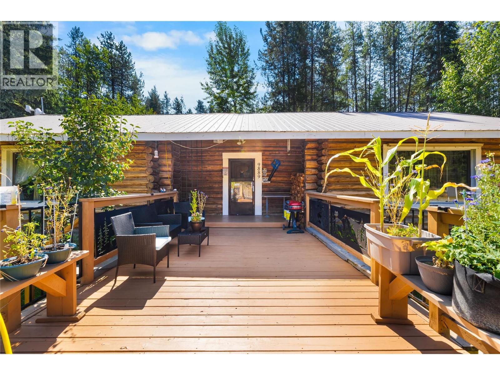 9889 Highway 3/95, Yahk, British Columbia  V0B 2P0 - Photo 2 - 10396288