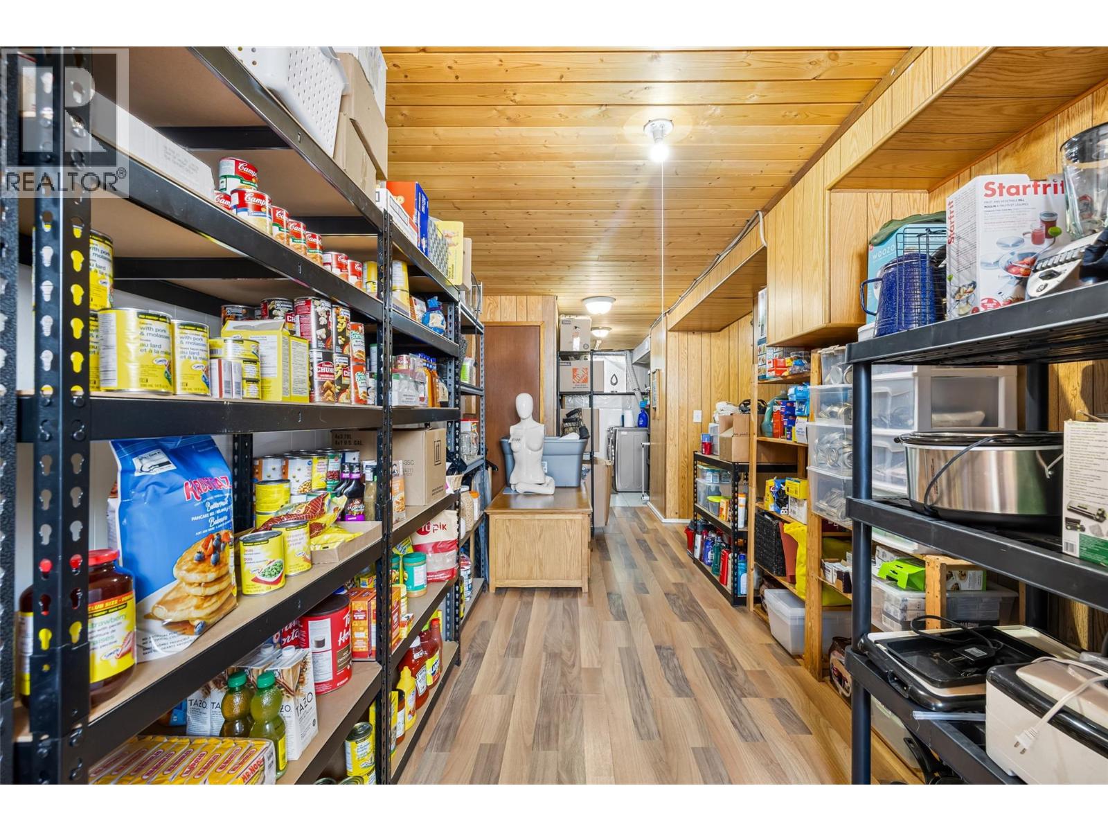9889 Highway 3/95, Yahk, British Columbia  V0B 2P0 - Photo 43 - 10396288