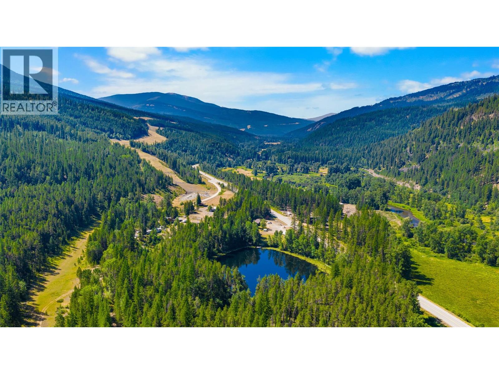9889 Highway 3/95, Yahk, British Columbia  V0B 2P0 - Photo 54 - 10396288
