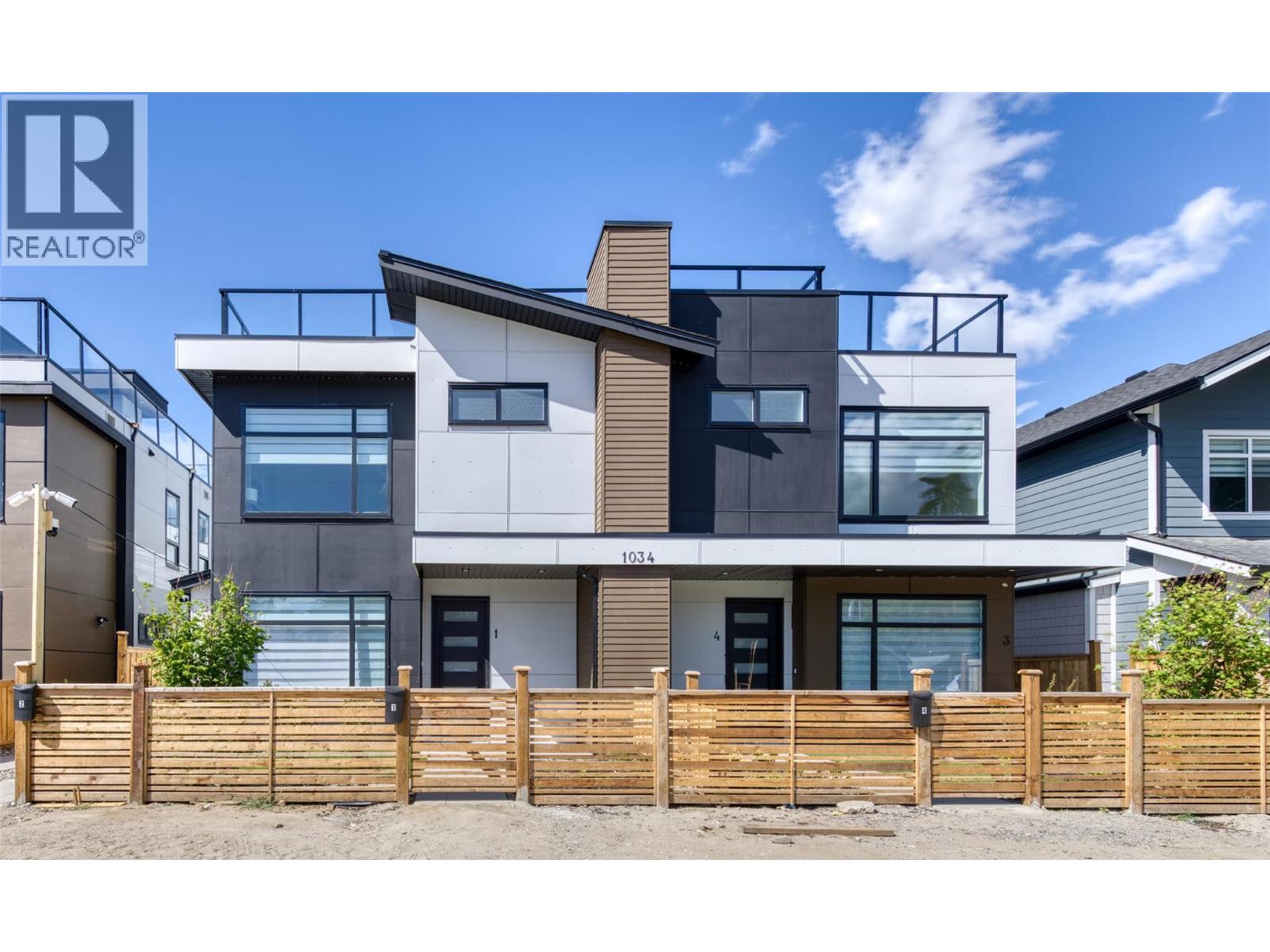 1034 Martin Avenue Unit# 2, Kelowna, British Columbia  V1Y 6V5 - Photo 1 - 10396709