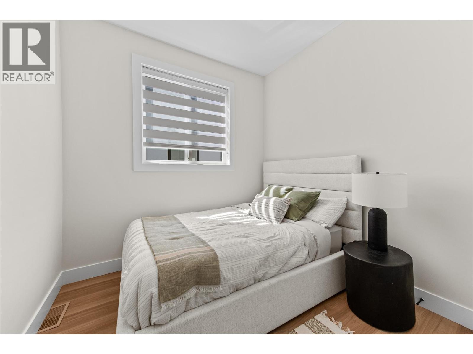 1034 Martin Avenue Unit# 2, Kelowna, British Columbia  V1Y 6V5 - Photo 15 - 10396709