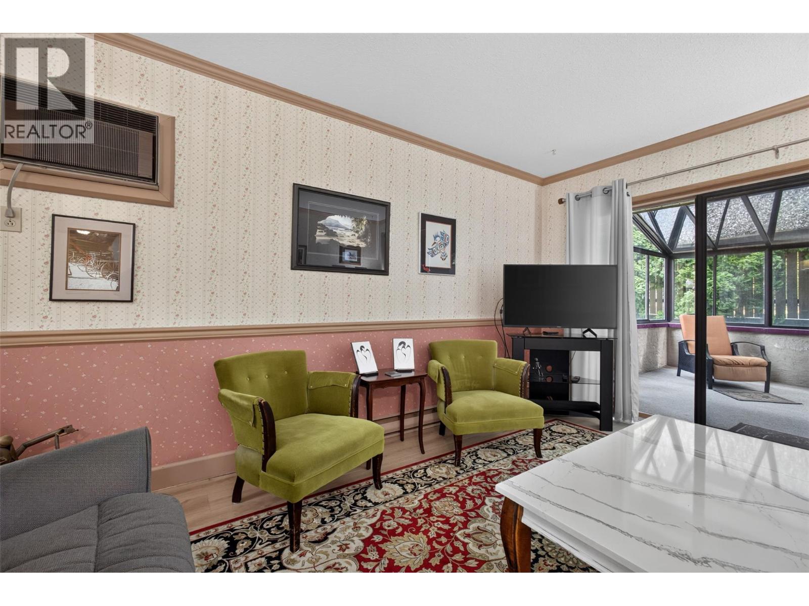 1229 Bernard Avenue Unit# 102, Kelowna, British Columbia  V1Y 6R3 - Photo 15 - 10396094