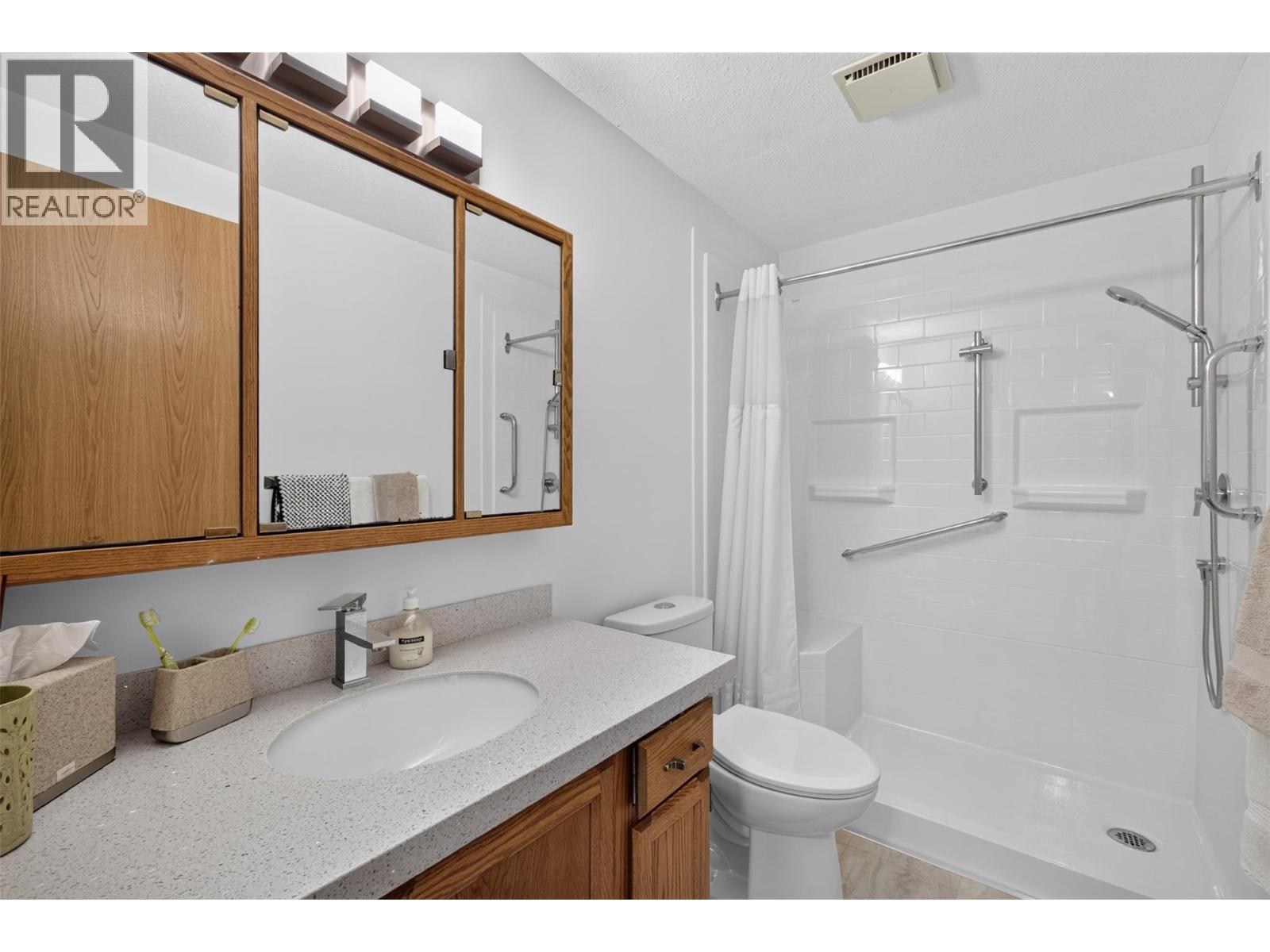 1229 Bernard Avenue Unit# 102, Kelowna, British Columbia  V1Y 6R3 - Photo 20 - 10396094
