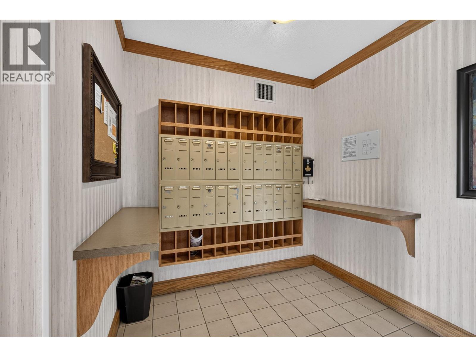 1229 Bernard Avenue Unit# 102, Kelowna, British Columbia  V1Y 6R3 - Photo 25 - 10396094
