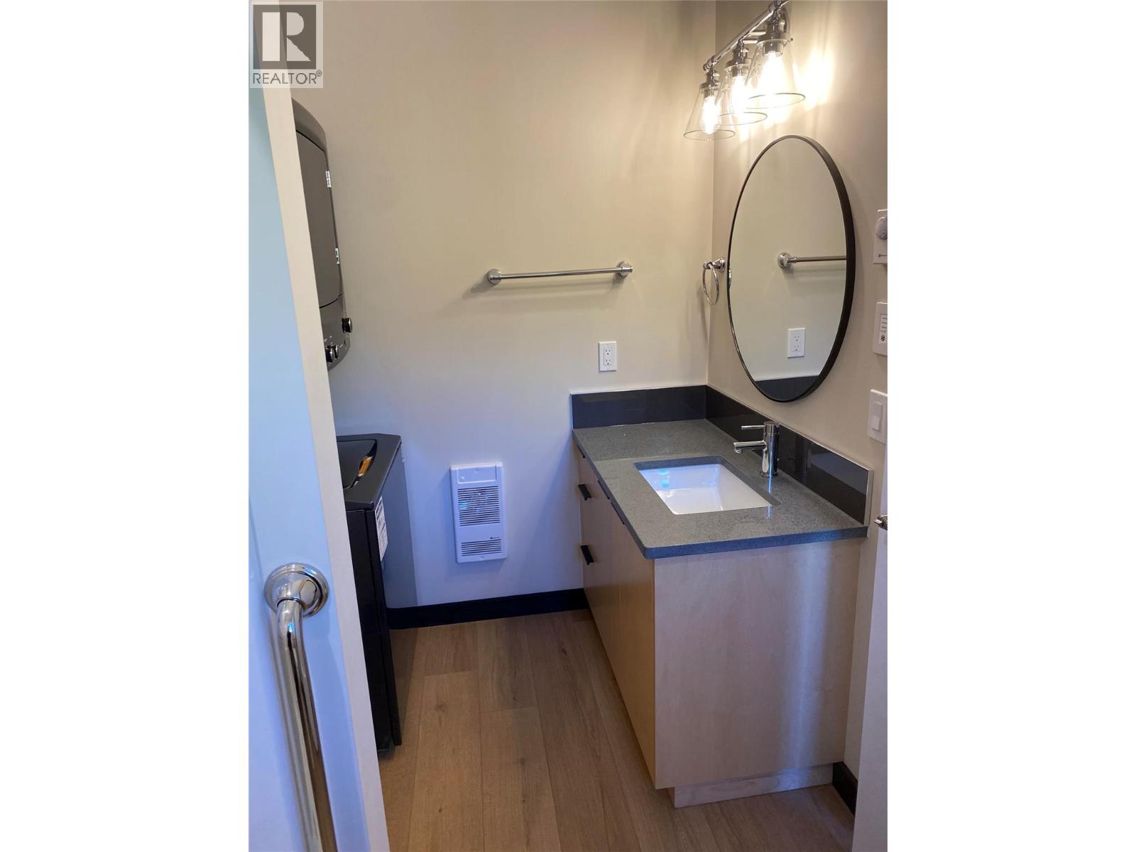611 Casley Court Unit# 2, New Denver, British Columbia  V0G 1S1 - Photo 12 - 10396514
