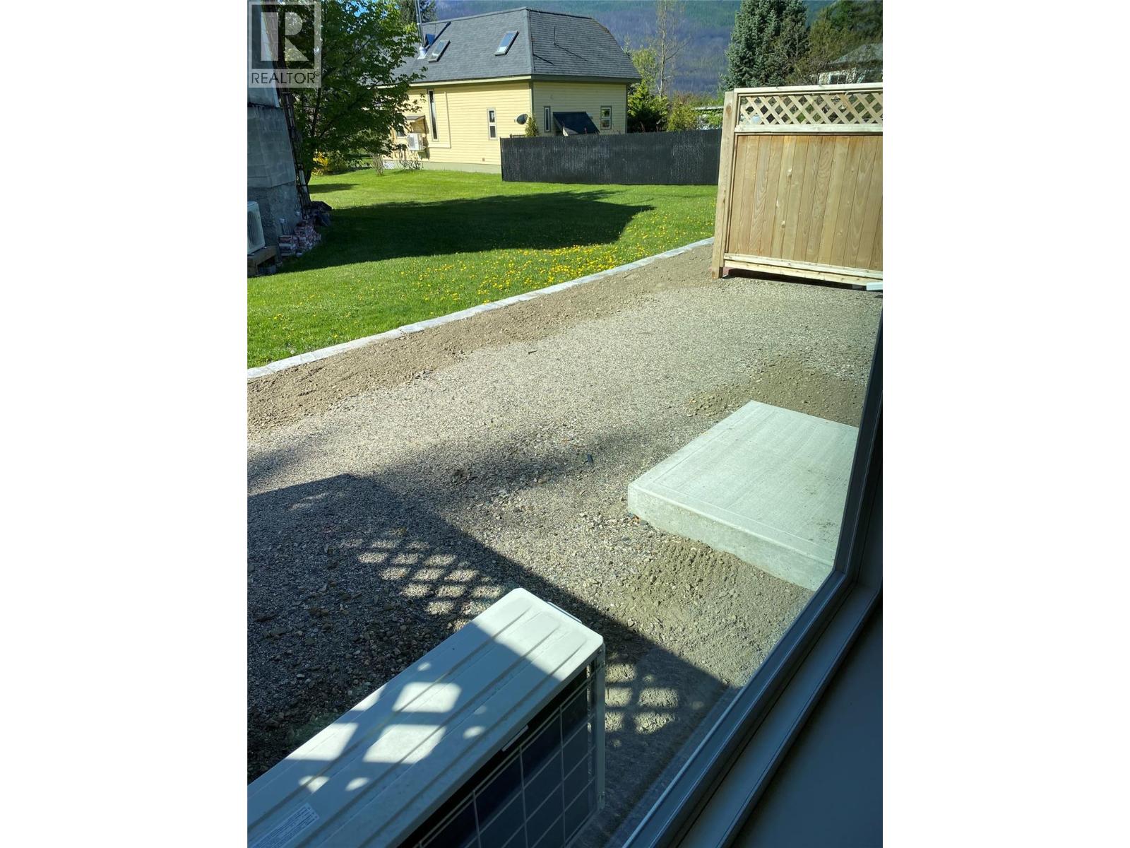 611 Casley Court Unit# 2, New Denver, British Columbia  V0G 1S1 - Photo 13 - 10396514