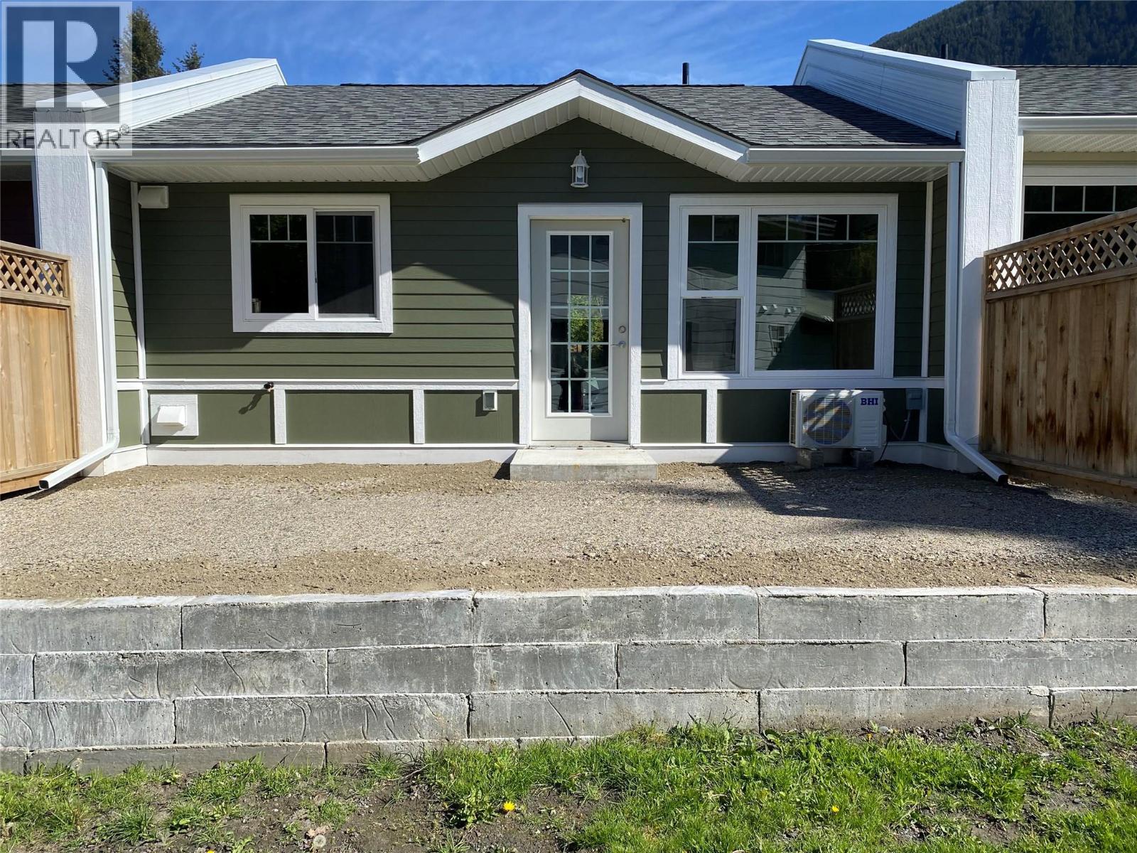 611 Casley Court Unit# 2, New Denver, British Columbia  V0G 1S1 - Photo 16 - 10396514