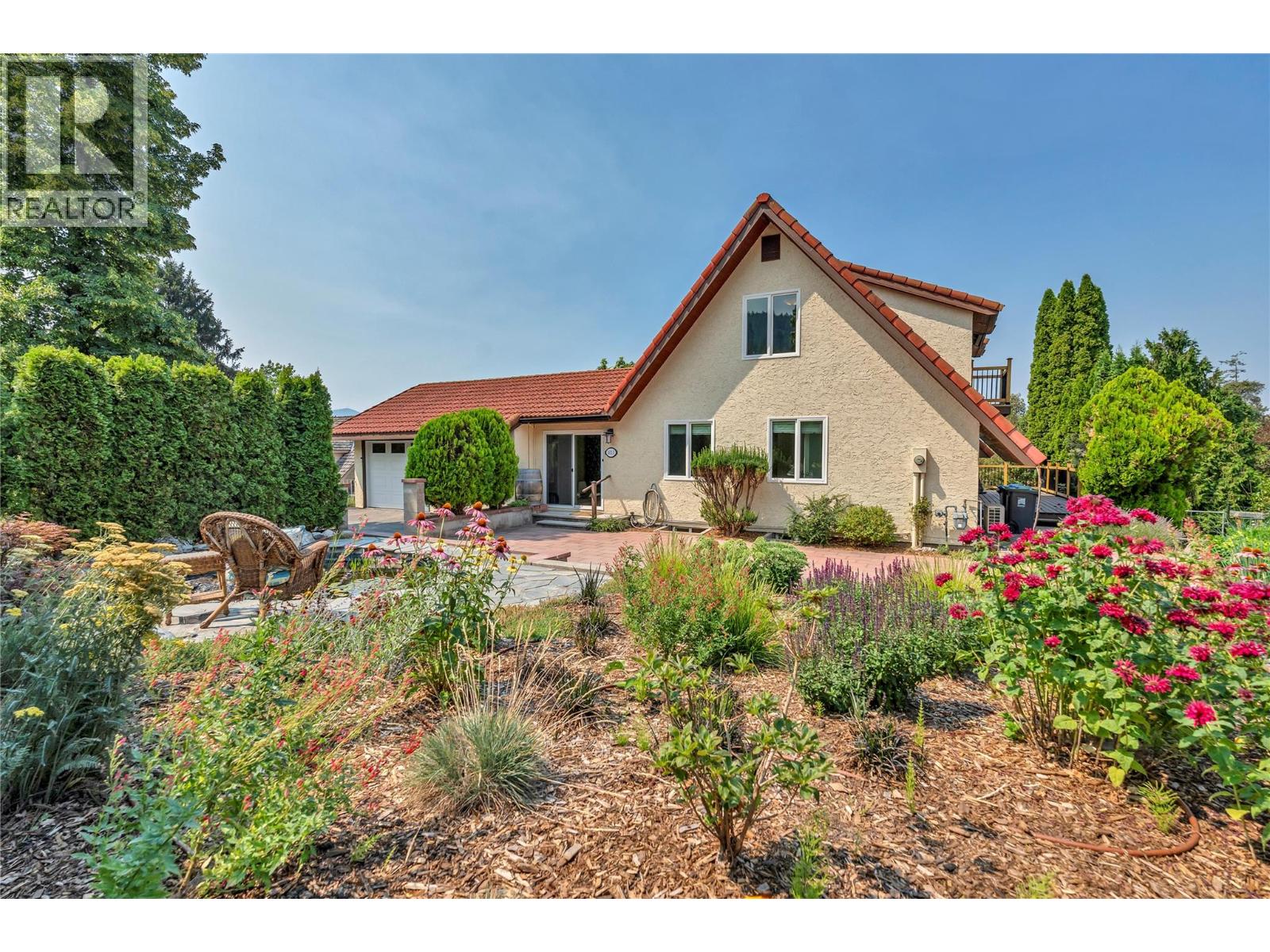 3015 Ponderosa Drive, Naramata, British Columbia  V0H 1N1 - Photo 1 - 10396746