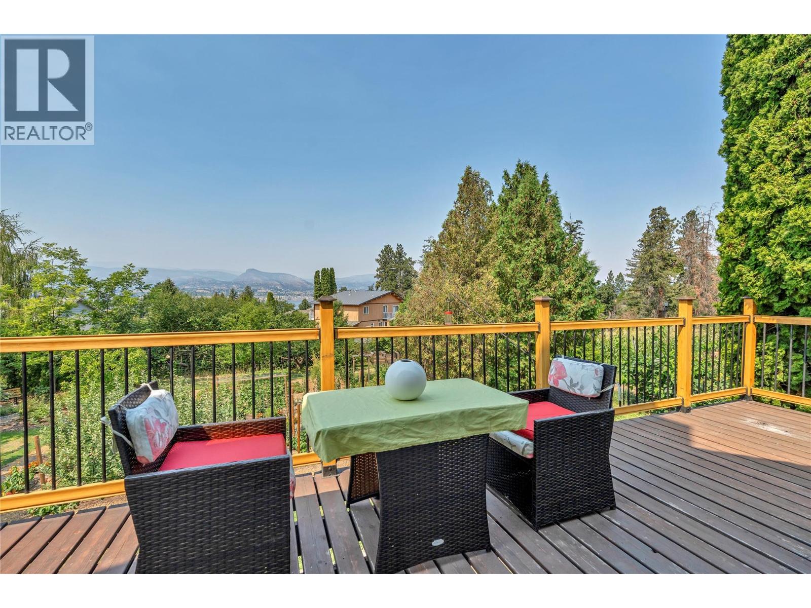 3015 Ponderosa Drive, Naramata, British Columbia  V0H 1N1 - Photo 33 - 10396746