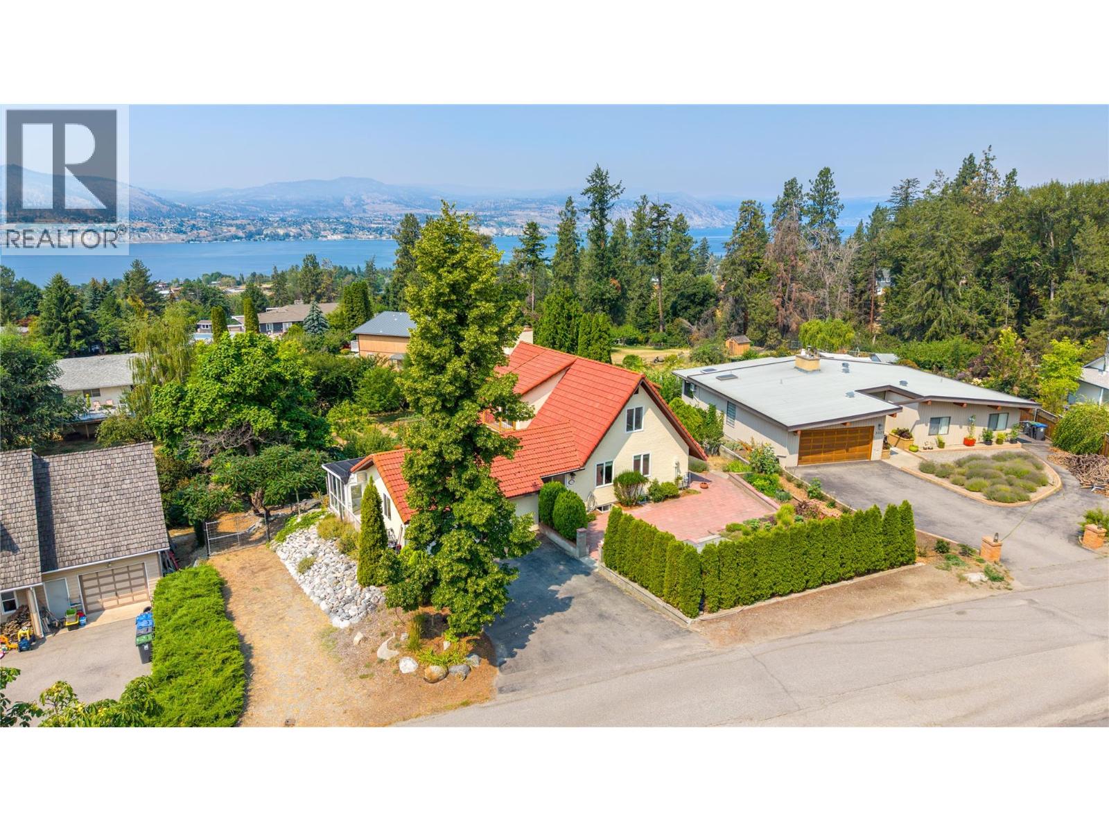 3015 Ponderosa Drive, Naramata, British Columbia  V0H 1N1 - Photo 47 - 10396746