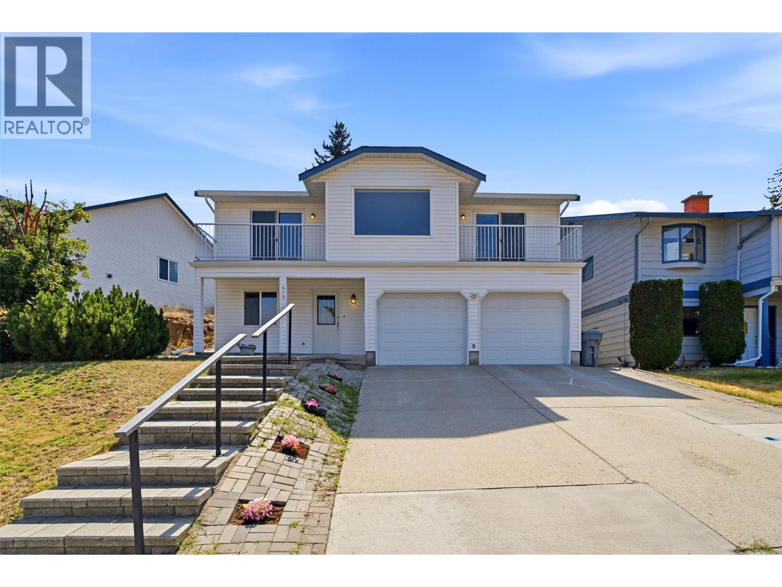 913 Greystone Crescent, Kamloops, British Columbia  V1S 1K7 - Photo 1 - 10396639