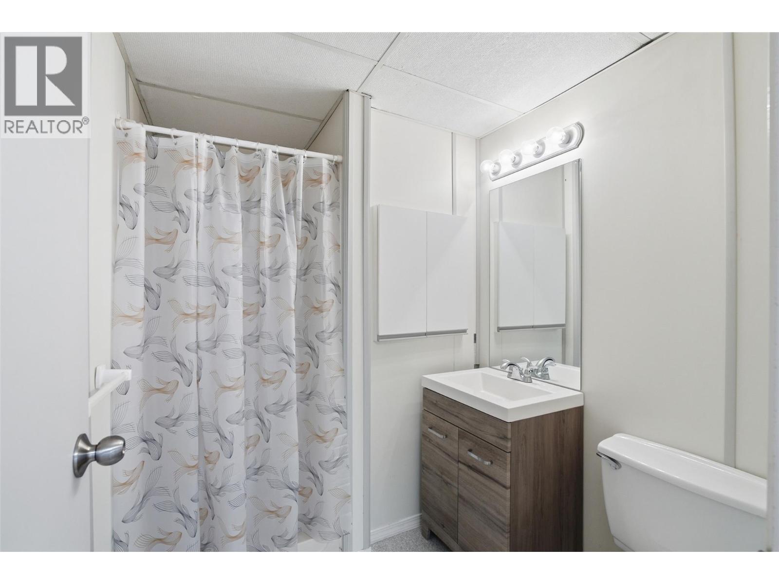 913 Greystone Crescent, Kamloops, British Columbia  V1S 1K7 - Photo 12 - 10396639
