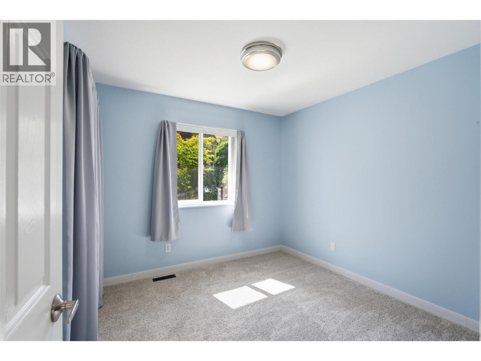 913 Greystone Crescent, Kamloops, British Columbia  V1S 1K7 - Photo 41 - 10396639
