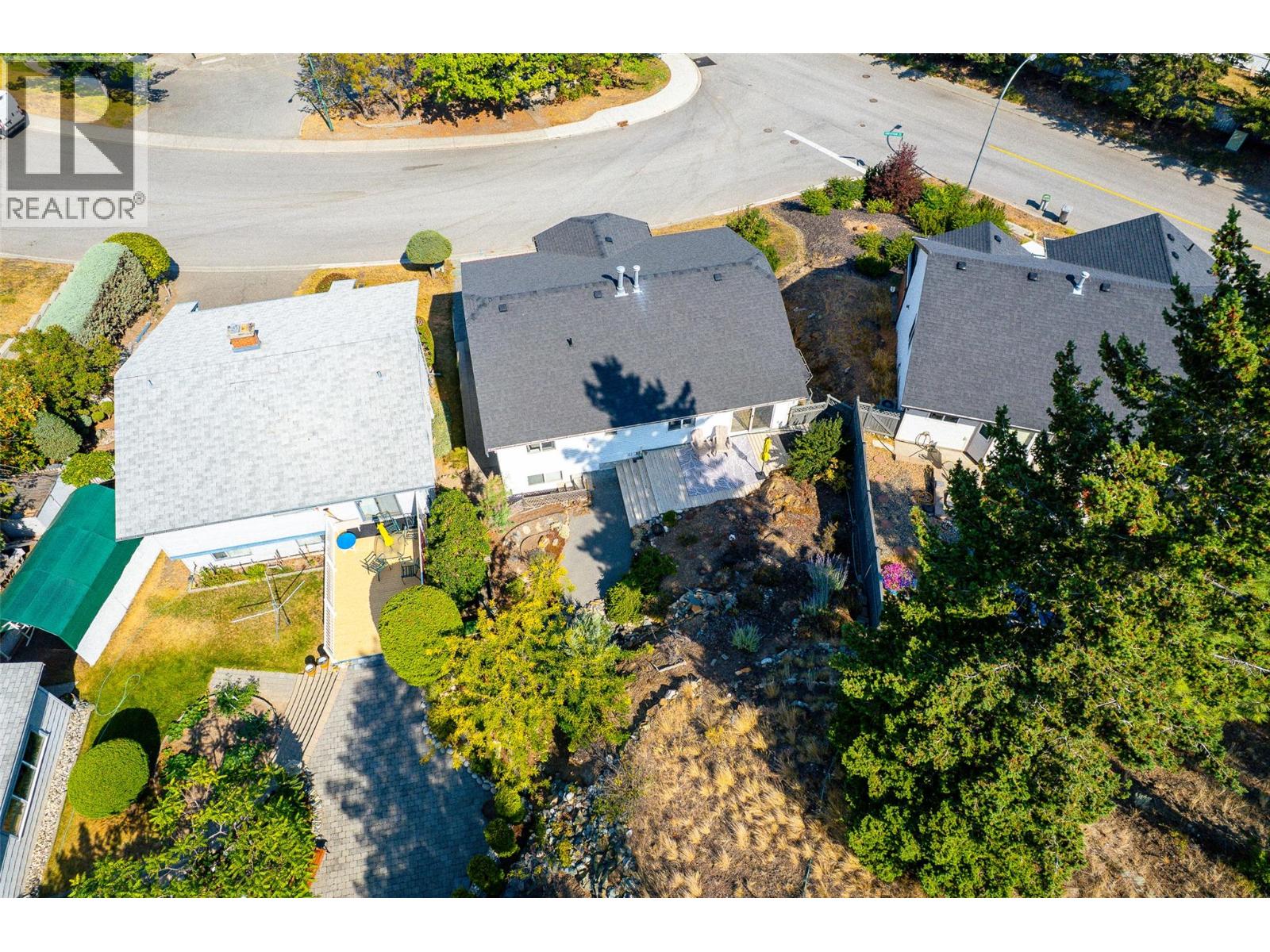 913 Greystone Crescent, Kamloops, British Columbia  V1S 1K7 - Photo 52 - 10396639