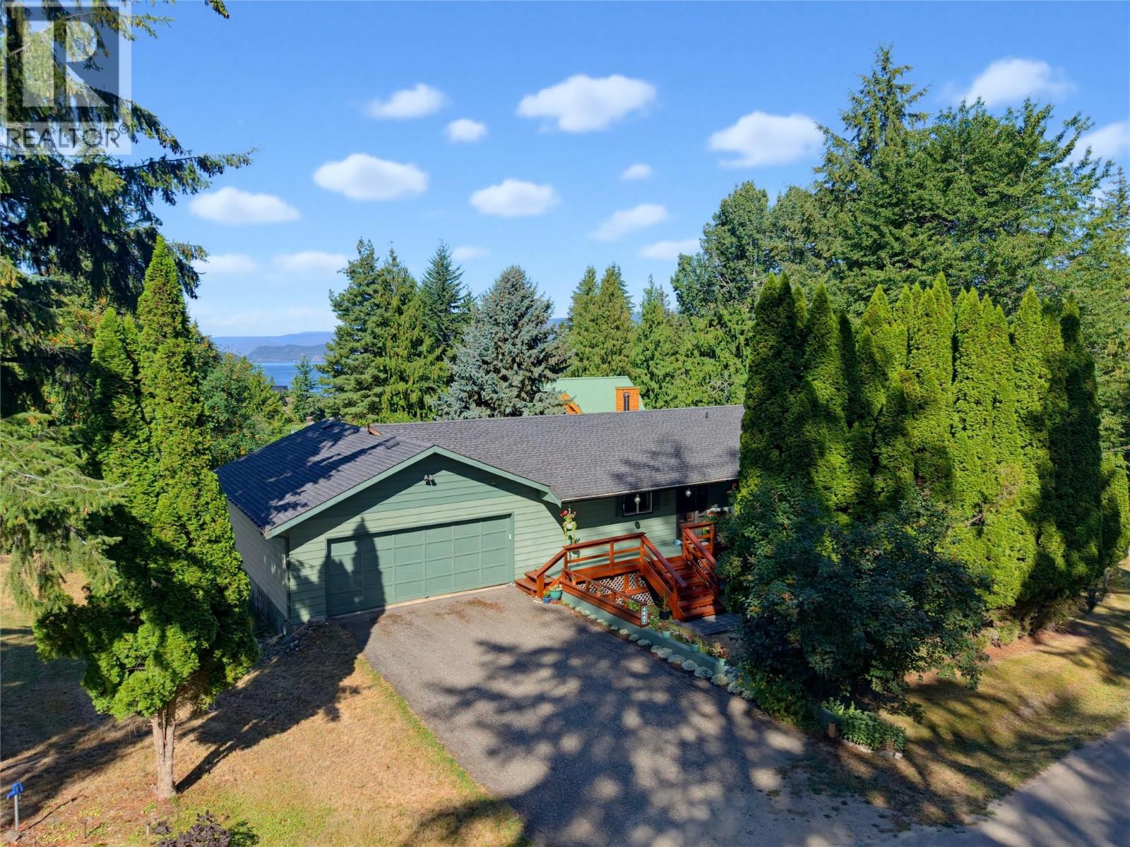 4047 Torry Road, Eagle Bay, British Columbia  V0E 1T0 - Photo 1 - 10396838