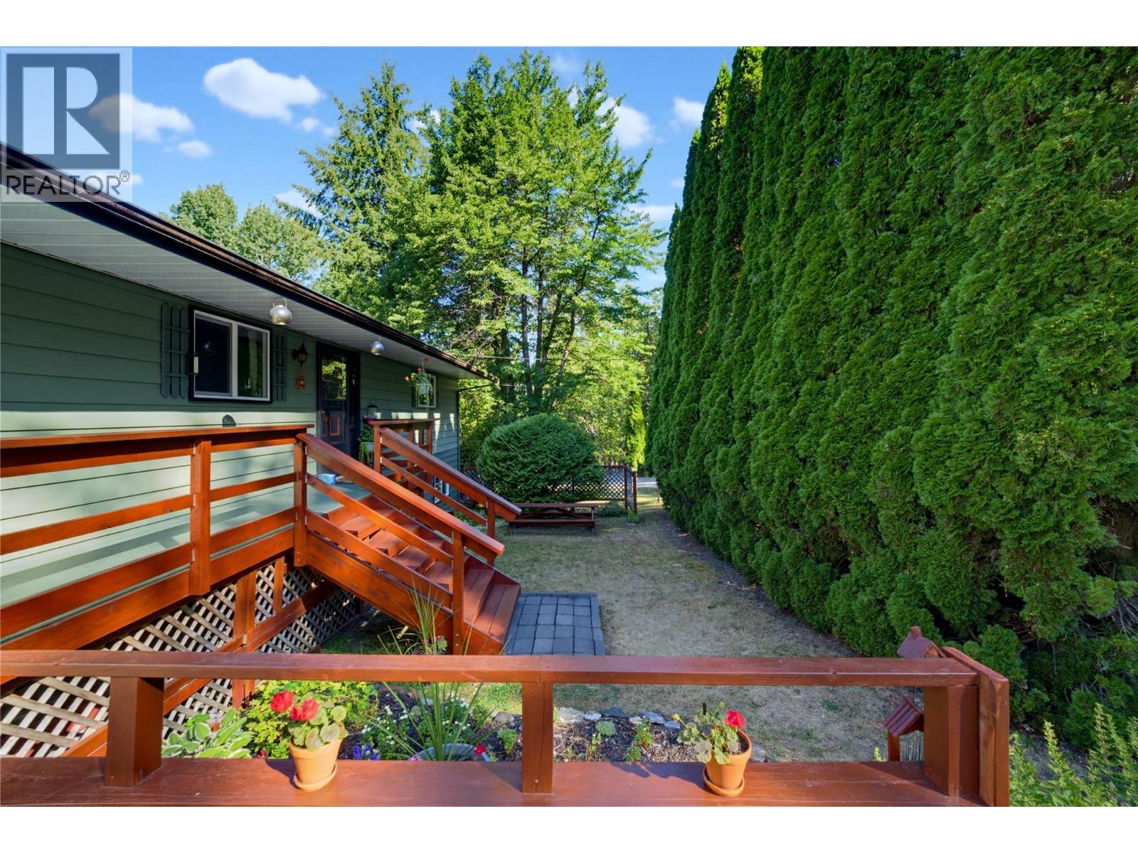 4047 Torry Road, Eagle Bay, British Columbia  V0E 1T0 - Photo 6 - 10396838