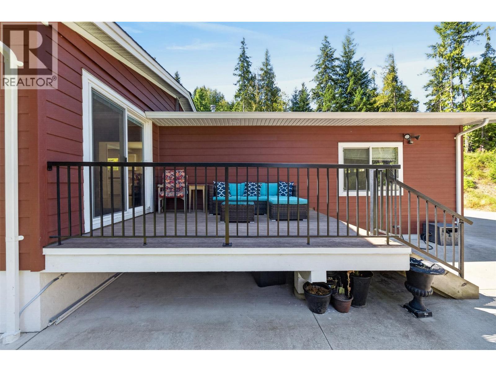 450 20 Avenue Sw, Salmon Arm, British Columbia  V1E 1T6 - Photo 41 - 10396607