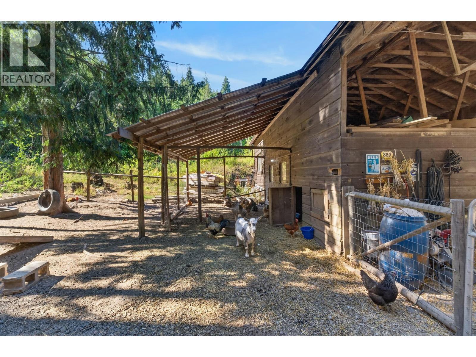 450 20 Avenue Sw, Salmon Arm, British Columbia  V1E 1T6 - Photo 60 - 10396607