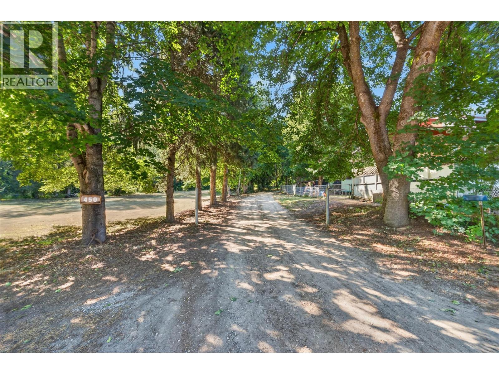 450 20 Avenue Sw, Salmon Arm, British Columbia  V1E 1T6 - Photo 66 - 10396607