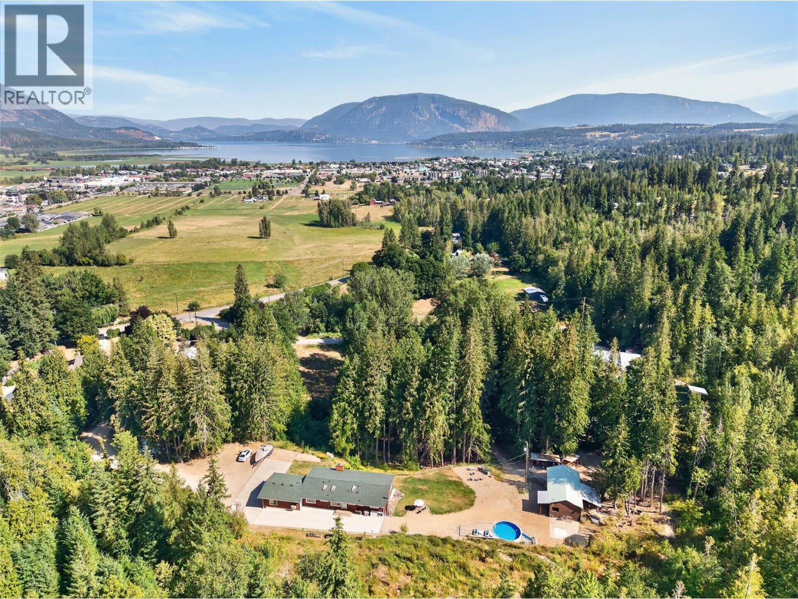 450 20 Avenue Sw, Salmon Arm, British Columbia  V1E 1T6 - Photo 72 - 10396607