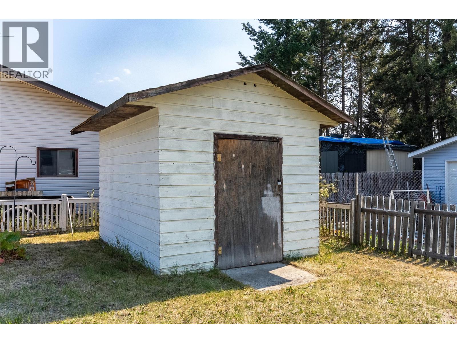 297 Chestnut Court, Logan Lake, British Columbia  V0K 1W0 - Photo 25 - 10396358