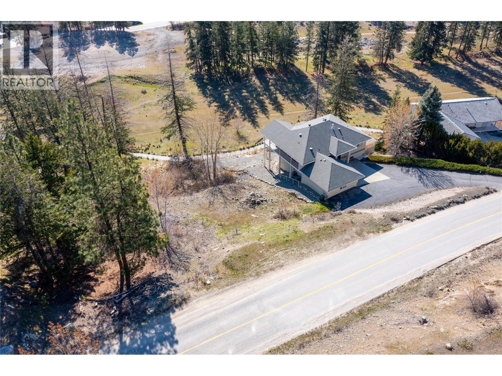 4623 Ponderosa Drive, Peachland, British Columbia  V0H 1X5 - Photo 1 - 10396330