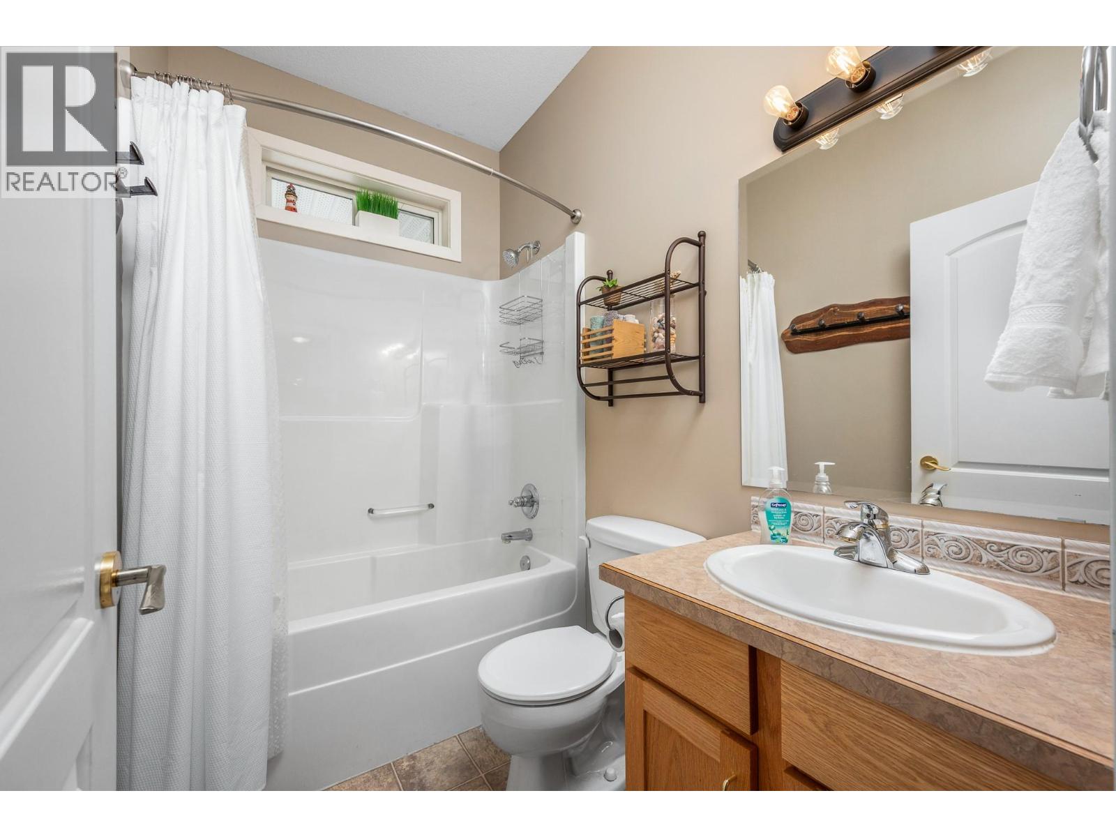 7185 Old Kamloops Road, Vernon, British Columbia  V1H 1W6 - Photo 16 - 10396146