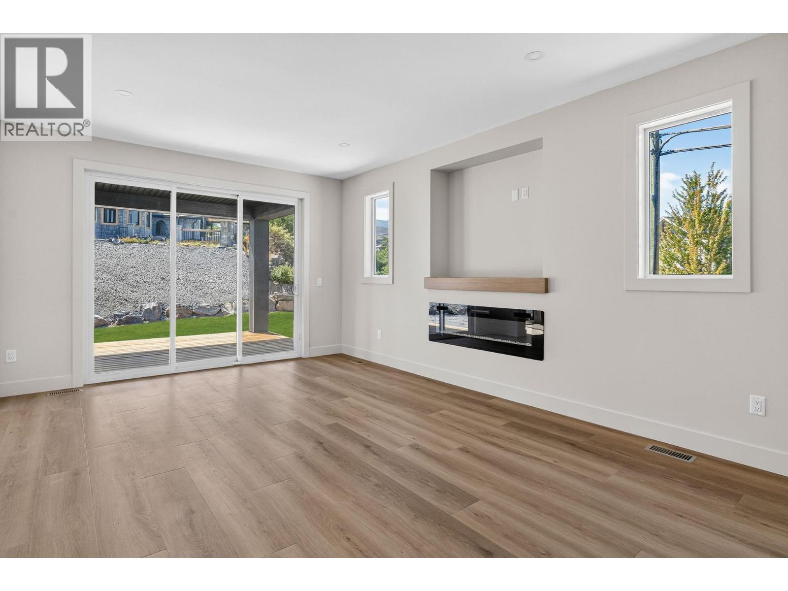 485 Sheila Crescent, Kelowna, British Columbia  V1W 4L8 - Photo 10 - 10396827