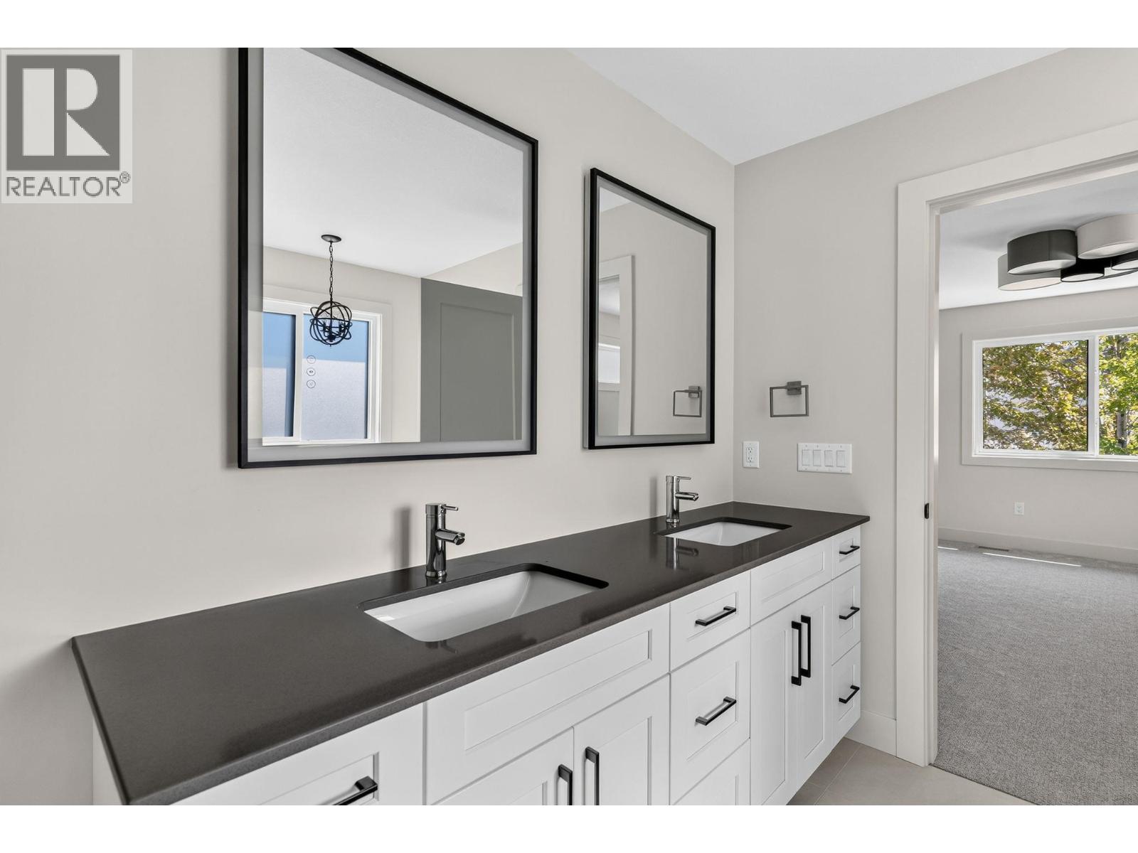485 Sheila Crescent, Kelowna, British Columbia  V1W 4L8 - Photo 27 - 10396827