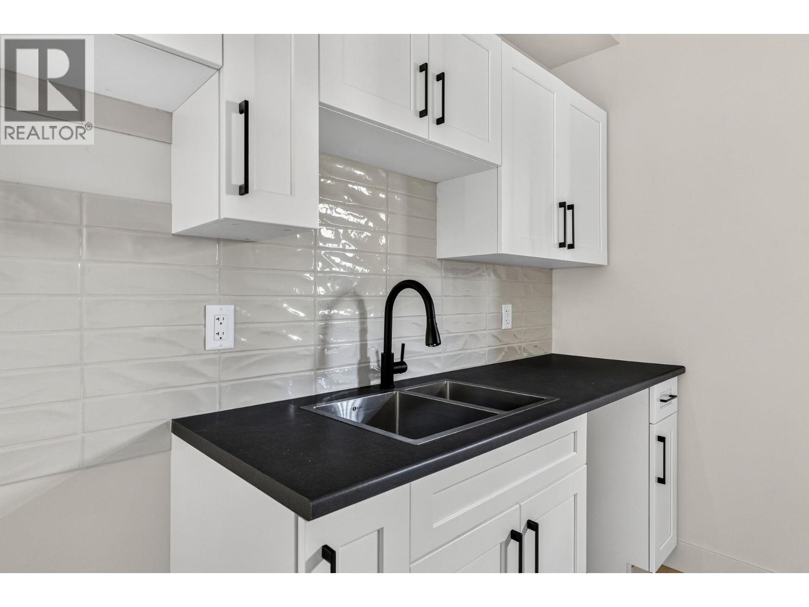 485 Sheila Crescent, Kelowna, British Columbia  V1W 4L8 - Photo 43 - 10396827