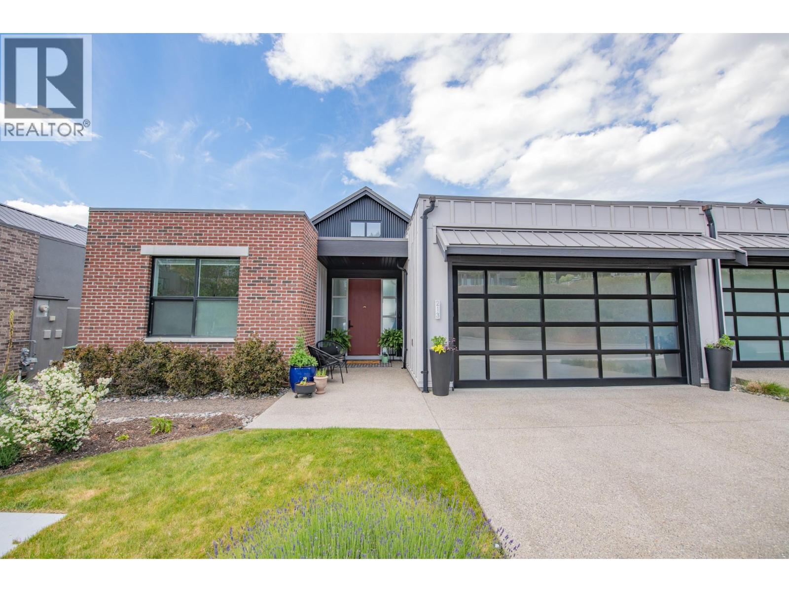 213 Ashcroft Place, Vernon, British Columbia  V1H 2M1 - Photo 1 - 10396787