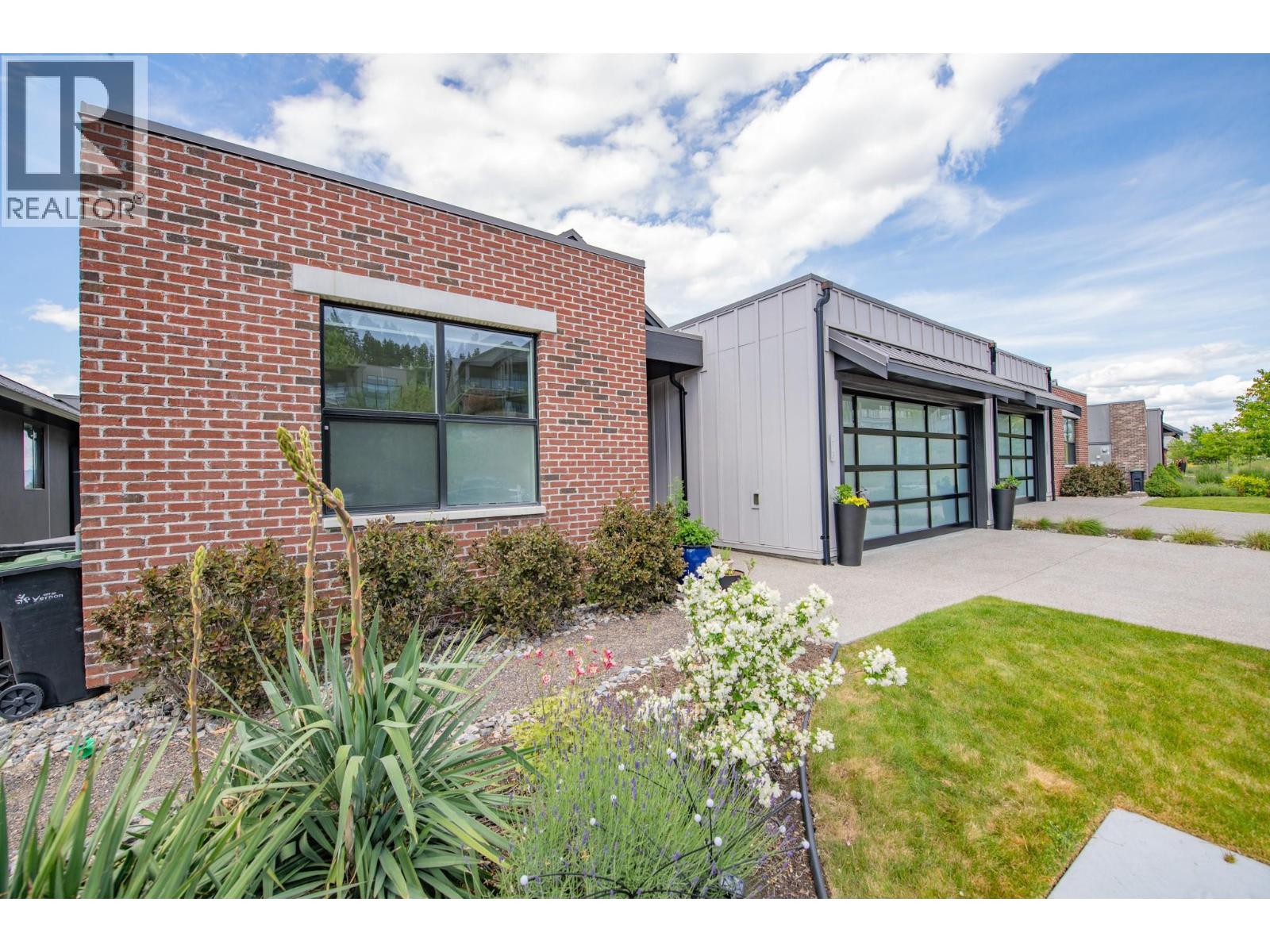 213 Ashcroft Place, Vernon, British Columbia  V1H 2M1 - Photo 3 - 10396787