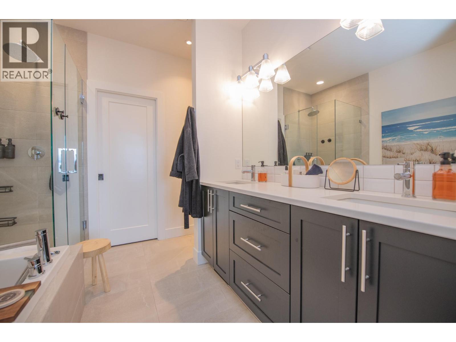 213 Ashcroft Place, Vernon, British Columbia  V1H 2M1 - Photo 34 - 10396787