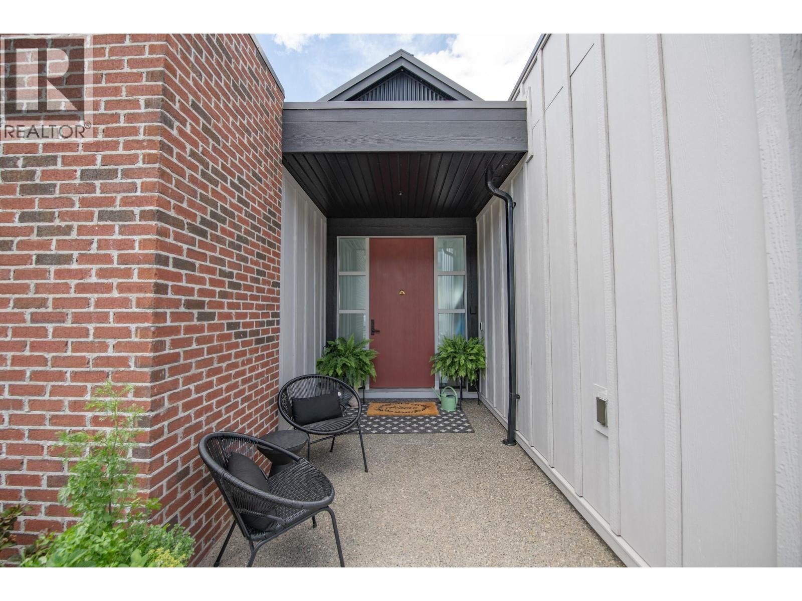 213 Ashcroft Place, Vernon, British Columbia  V1H 2M1 - Photo 5 - 10396787