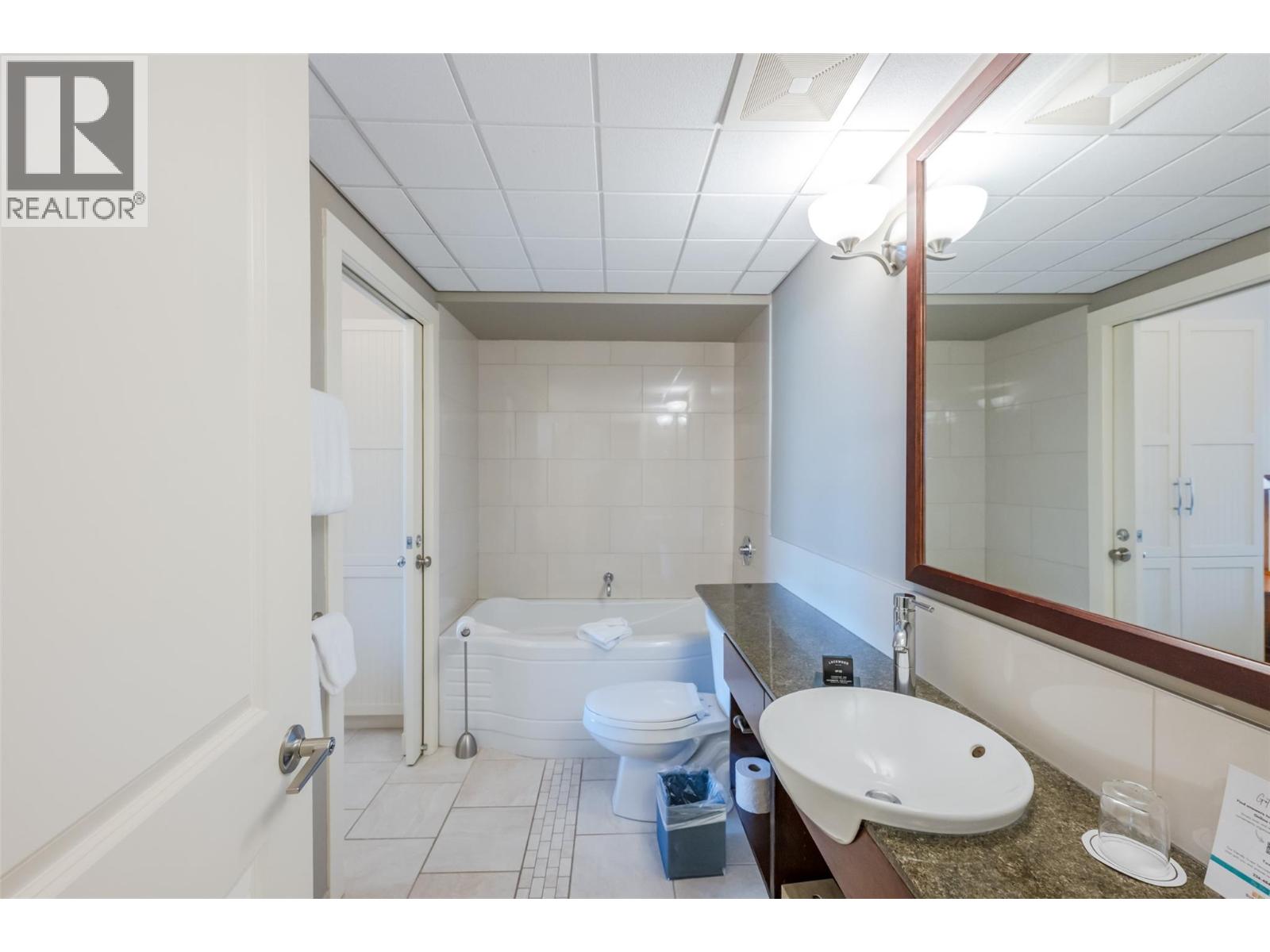 13011 Lakeshore Drive S Unit# 104, Summerland, British Columbia  V0H 1Z1 - Photo 24 - 10396303